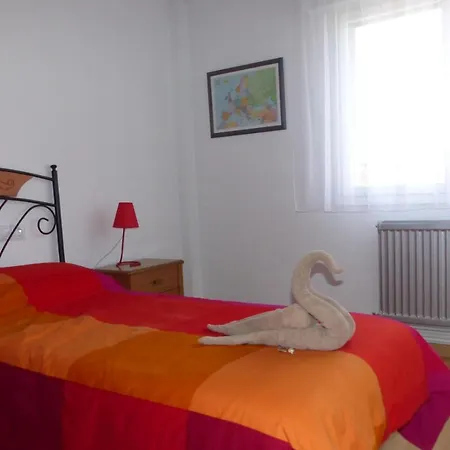 Amplio Piso Y Cerca Del Centro De La Cuidad.